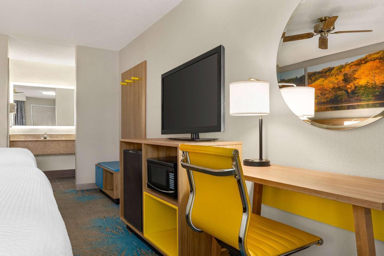 Days Inn By Wyndham Demopolis Extérieur photo